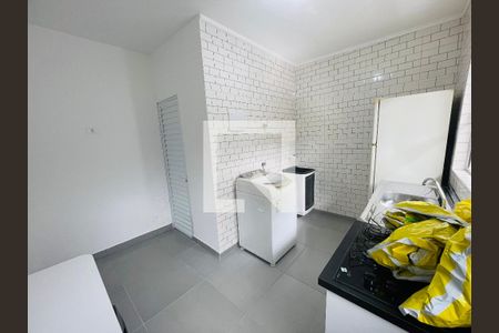 Sala/Cozinha de kitnet/studio para alugar com 1 quarto, 22m² em Vila Operária, Guarulhos