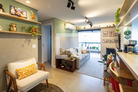 Apartamento à venda com 2 quartos, 68m² em Vila Ipojuca, São Paulo