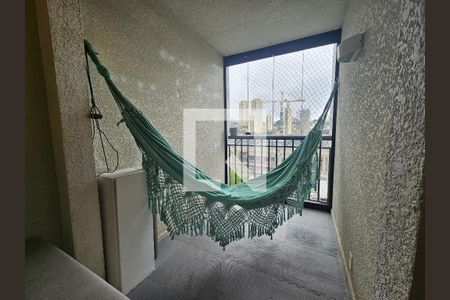 Sacada de apartamento à venda com 3 quartos, 64m² em Jardim Aeroporto, São Paulo