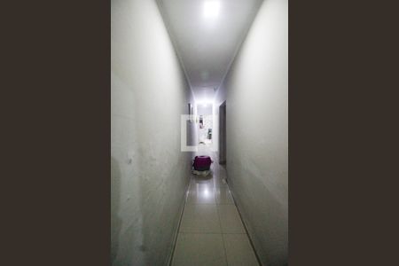 Corredor de casa à venda com 2 quartos, 150m² em Vila Guaca, São Paulo