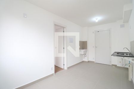 Sala/Cozinha de apartamento para alugar com 1 quarto, 24m² em Barra Funda, São Paulo