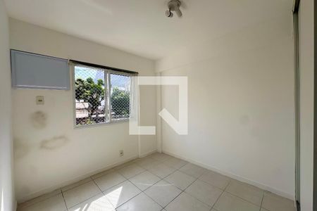 Suíte de apartamento para alugar com 3 quartos, 102m² em Botafogo, Rio de Janeiro