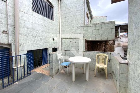 Varanda de casa para alugar com 2 quartos, 35m² em Paraíso, Belo Horizonte