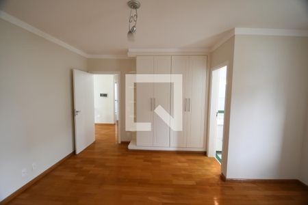 Quarto 1 - Suíte de casa de condomínio para alugar com 4 quartos, 300m² em Loteamento Alphaville Campinas, Campinas