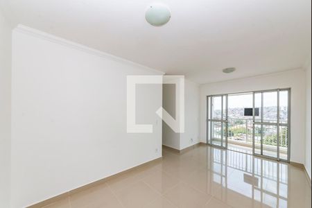 Sala de apartamento à venda com 3 quartos, 70m² em Vila Amaral, Belo Horizonte