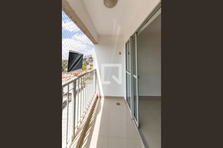 Varanda da Sala de apartamento à venda com 3 quartos, 70m² em Vila Amaral, Belo Horizonte