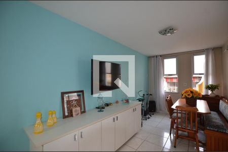 Sala de TV de casa para alugar com 3 quartos, 180m² em Cascadura, Rio de Janeiro