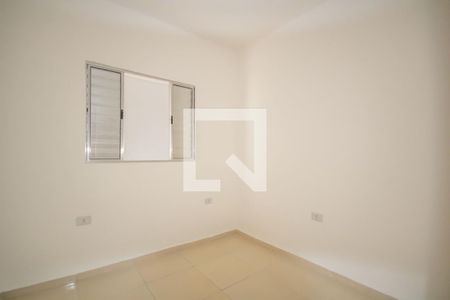 Quarto  de casa para alugar com 2 quartos, 30m² em Rochdale, Osasco