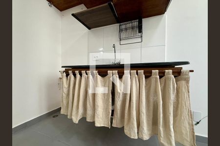 Sala/Cozinha de apartamento à venda com 1 quarto, 24m² em Santo Amaro, São Paulo