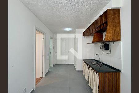 Sala/Cozinha de apartamento à venda com 1 quarto, 24m² em Santo Amaro, São Paulo