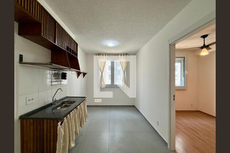Sala/Cozinha de apartamento à venda com 1 quarto, 24m² em Santo Amaro, São Paulo