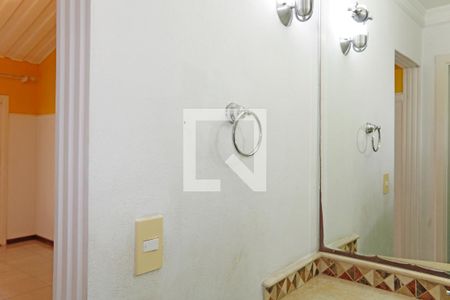 Lavabo de casa de condomínio para alugar com 3 quartos, 250m² em Condomínio Estância Marambaia, Vinhedo