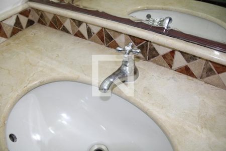 Lavabo de casa de condomínio para alugar com 3 quartos, 250m² em Condomínio Estância Marambaia, Vinhedo