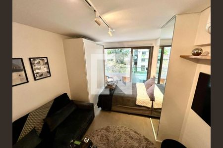 Foto 02 de apartamento à venda com 1 quarto, 28m² em Vila Nova Conceição, São Paulo