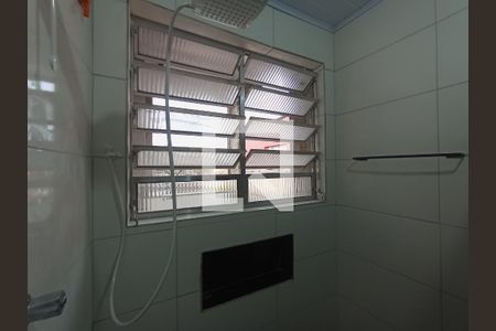 Casa para alugar com 1 quarto, 70m² em Jardim Santo Elias, São Paulo