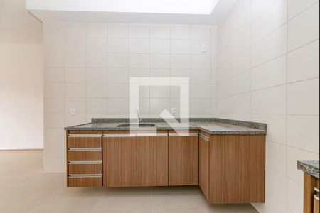 Cozinha de apartamento para alugar com 3 quartos, 67m² em Palmeiras, Belo Horizonte