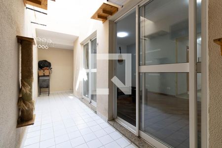 Varanda Sala de casa de condomínio à venda com 3 quartos, 181m² em Vila Moraes, São Paulo