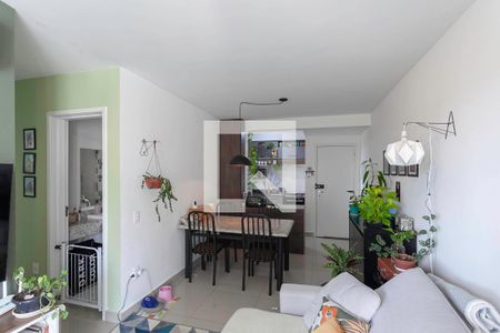 Sala de apartamento para alugar com 3 quartos, 69m² em Planalto, Belo Horizonte
