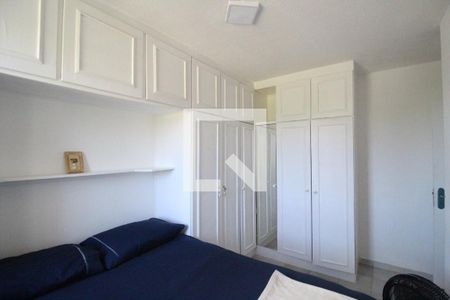 Quarto 1 de apartamento para alugar com 2 quartos, 48m² em Jacarepaguá, Rio de Janeiro
