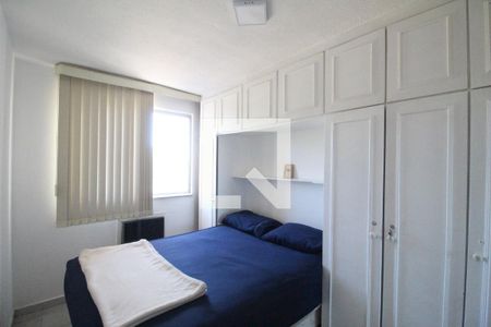 Quarto 1 de apartamento para alugar com 2 quartos, 48m² em Jacarepaguá, Rio de Janeiro