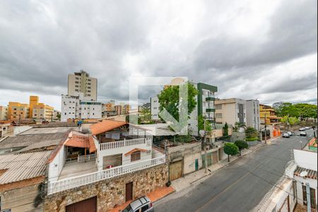 Quarto 1 de apartamento para alugar com 2 quartos, 75m² em Monsenhor Messias, Belo Horizonte
