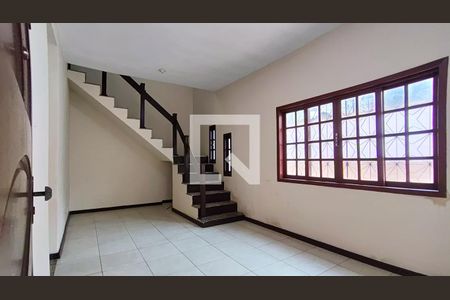 Sala 1 de casa à venda com 4 quartos, 254m² em Tanque, Rio de Janeiro
