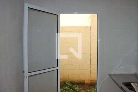 Sala/Cozinha de casa de condomínio para alugar com 2 quartos, 80m² em Chácara Ondas Verdes, Cotia