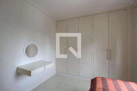 Quarto 1 de apartamento à venda com 2 quartos, 72m² em Vila Olímpia, São Paulo