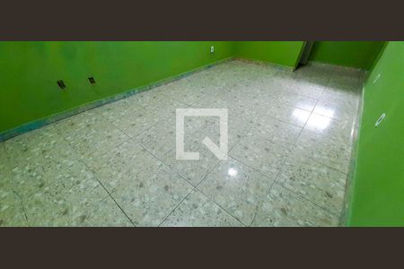Suíte de casa para alugar com 1 quarto, 100m² em Santa Maria, Osasco