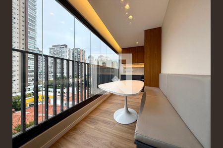 Sacada de apartamento para alugar com 1 quarto, 52m² em Jardim das Acacias, São Paulo