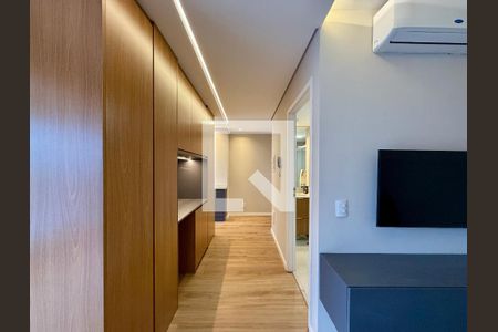 Sala de apartamento para alugar com 1 quarto, 52m² em Jardim das Acacias, São Paulo