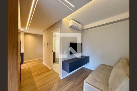Sala de apartamento para alugar com 1 quarto, 52m² em Jardim das Acacias, São Paulo