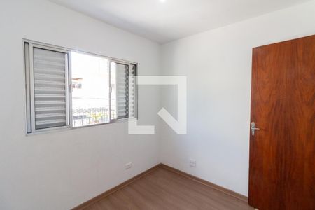 Quarto 2 de casa para alugar com 3 quartos, 100m² em Ferreira, São Paulo