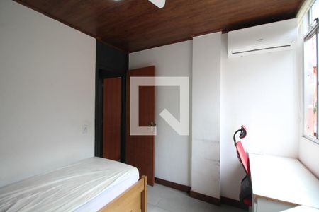 Quarto 1 de apartamento para alugar com 2 quartos, 40m² em Freguesia (jacarepaguá), Rio de Janeiro