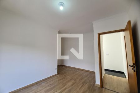 Suíte 1 de casa à venda com 2 quartos, 70m² em Vila Alpina, São Paulo