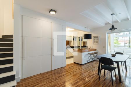 Sala de apartamento para alugar com 1 quarto, 82m² em Vila Nova Conceição, São Paulo