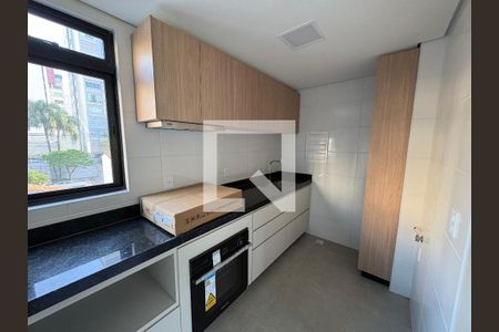 Sala/Cozinha de apartamento para alugar com 2 quartos, 65m² em São Pedro, Belo Horizonte