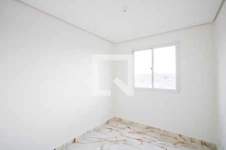 Quarto 2 de apartamento para alugar com 2 quartos, 44m² em Parque Sao Vicente, Santo André