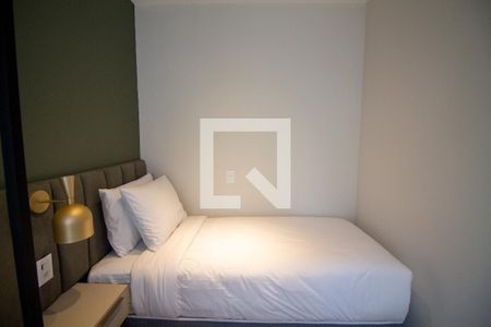 Quarto 1 de apartamento para alugar com 2 quartos, 44m² em Campo Belo, São Paulo