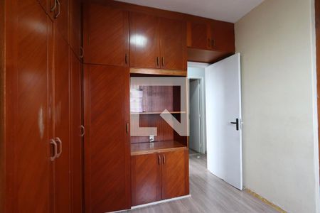 Quarto 2 de apartamento para alugar com 2 quartos, 72m² em Vila Diva (zona Leste), São Paulo