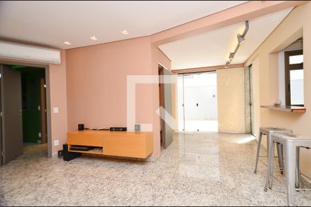 Sala de apartamento à venda com 3 quartos, 142m² em Funcionários, Belo Horizonte