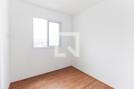 Quarto 1 de apartamento para alugar com 2 quartos, 33m² em Vila Carmosina, São Paulo