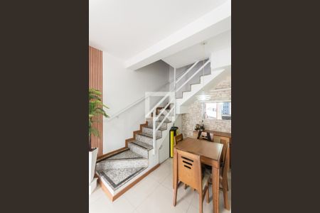 Sala de casa para alugar com 2 quartos, 100m² em São Francisco Xavier, Rio de Janeiro