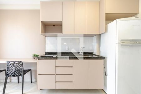 Sala/Cozinha de apartamento para alugar com 1 quarto, 27m² em Campo Belo, São Paulo
