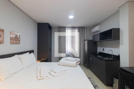 Sala/Quarto de apartamento à venda com 1 quarto, 26m² em Centro Histórico, Porto Alegre