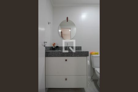 Banheiro de apartamento para alugar com 1 quarto, 43m² em Vila Rosalia, Guarulhos
