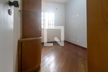 Casa à venda com 1 quarto, 241m² em Anil, Rio de Janeiro