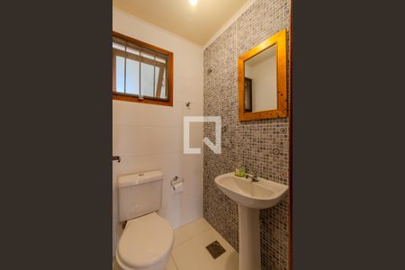 Lavabo de casa à venda com 2 quartos, 77m² em Hípica, Porto Alegre