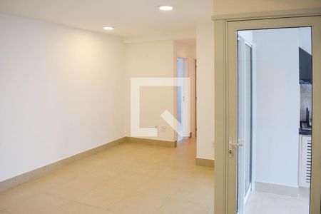 Sala/Cozinha de apartamento para alugar com 1 quarto, 52m² em Vila Azevedo, São Paulo