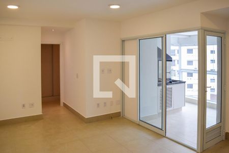Sala/Cozinha de apartamento para alugar com 1 quarto, 52m² em Vila Azevedo, São Paulo